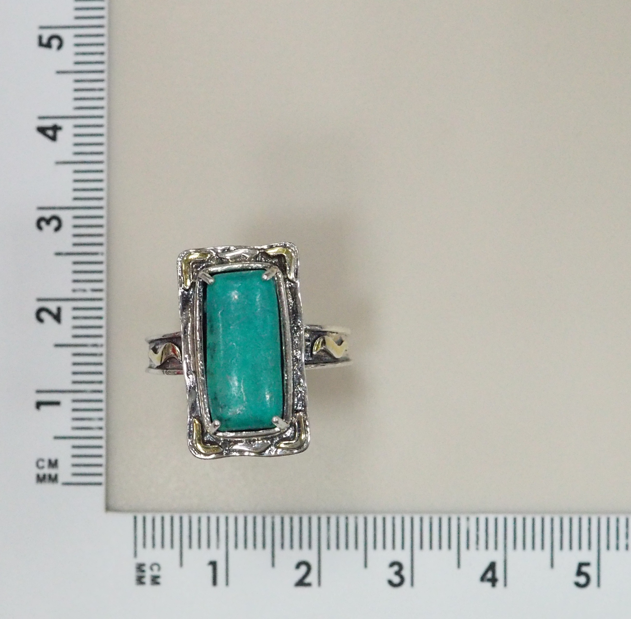 Серебряное кольцо с бирюзой
